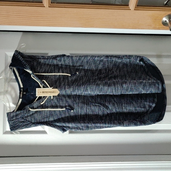 Inspired Hearts Tops - NWT- Inspired Hearts blue/white knit vest with kangaroo pockets and hood. Size M